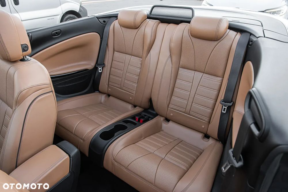 Opel Cascada 2.0 CDTI Cosmo S&S - 24