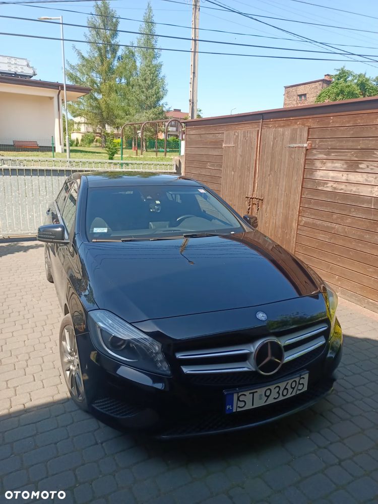 Mercedes-Benz Klasa A 200 CDI (BlueEFFICIENCY) 7G-DCT Urban - 2