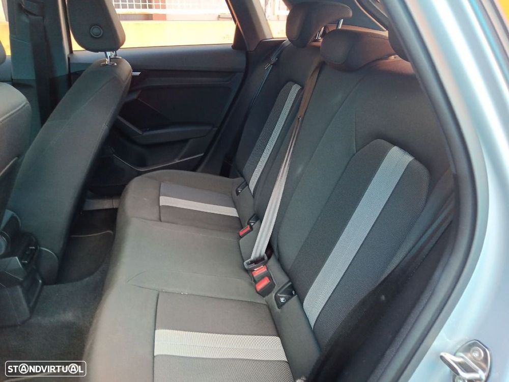 Audi A3 Sportback 30 TDI Advanced - 27