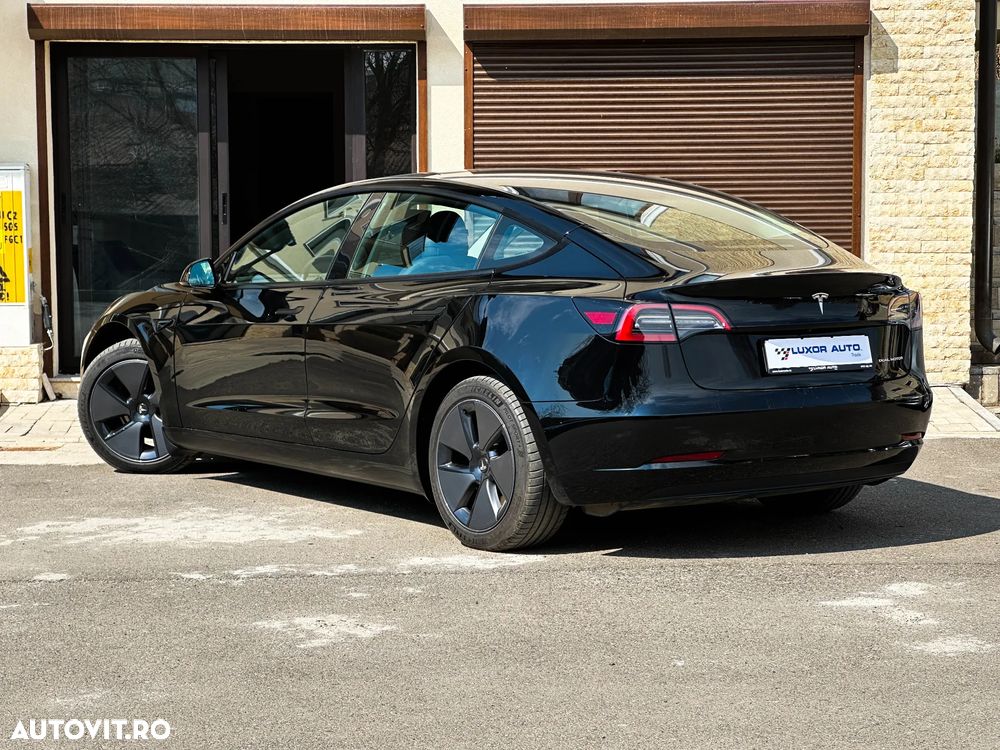 Tesla Model 3 Langstreckenbatterie Allradantrieb Dual Motor - 4