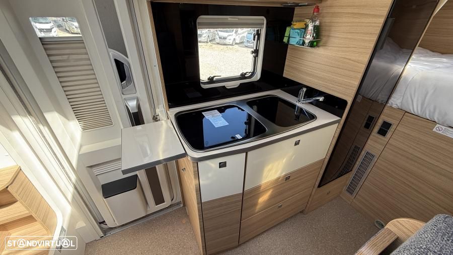 Dethleffs Globebus i1 GT black 160cv automatica - 4