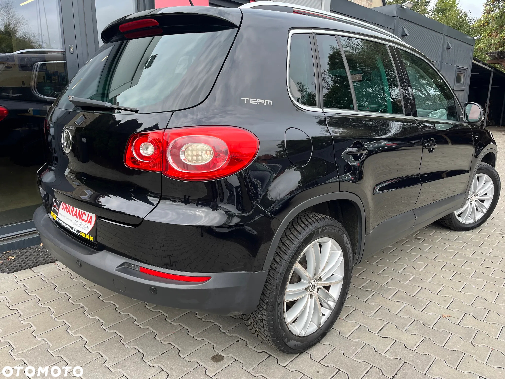 Volkswagen Tiguan 1.4 TSI BlueMotion Technology Exclusive - 9
