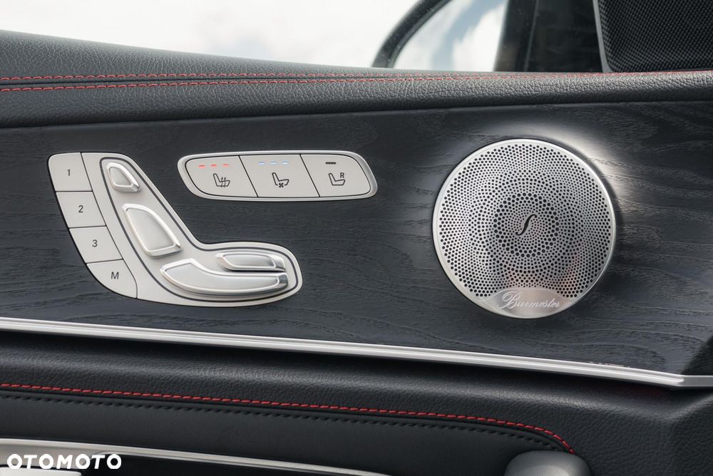 Mercedes-Benz Klasa E - 28