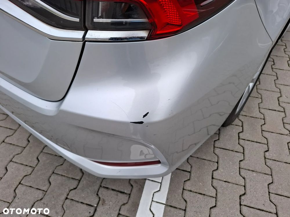 Toyota Corolla 1.6 Comfort - 11