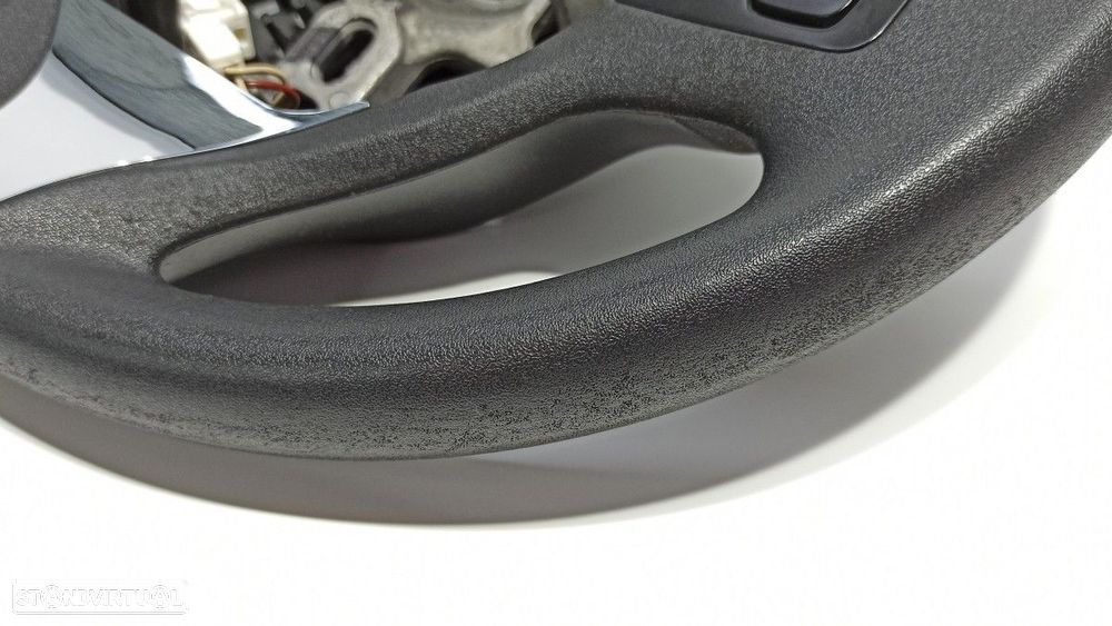 VOLANTE RENAULT CAPTUR LIMITED - 5