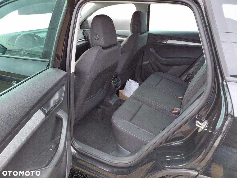 Skoda Karoq 1.5 TSI ACT Selection DSG - 11