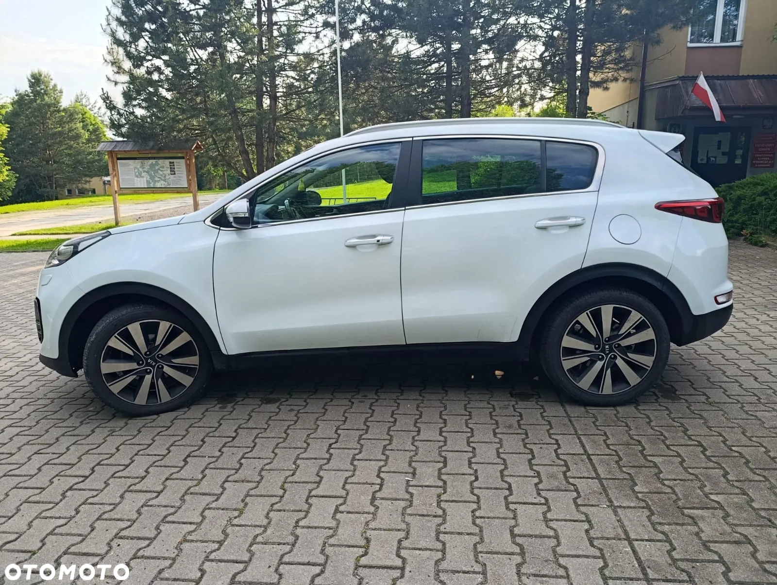 Kia Sportage - 4
