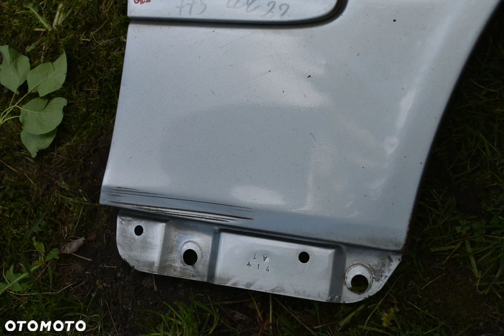 MERCEDES W209 CLK BŁOTNIK PRZEDNI PRZÓD PRAWY 775 ORYGINAŁ - 2