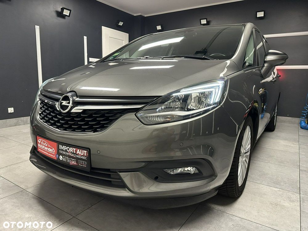 Opel Zafira - 2
