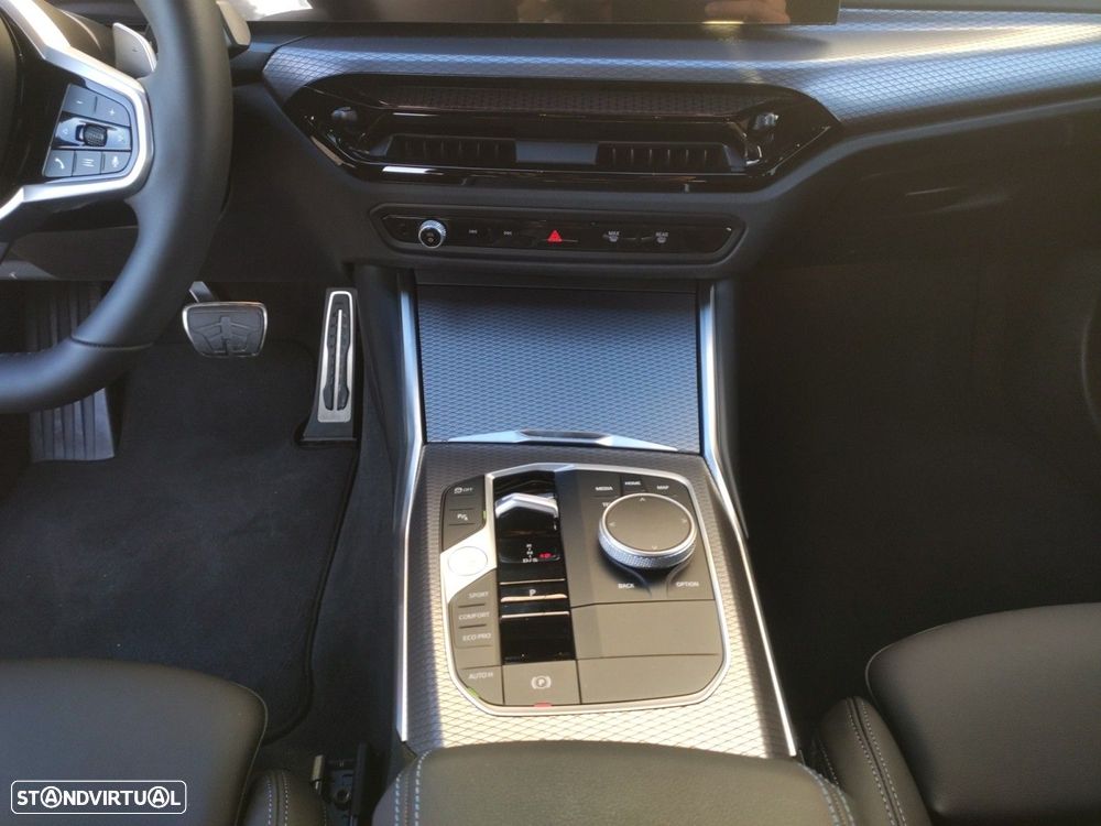 BMW 320 - 12