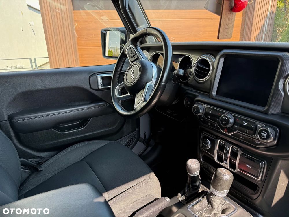 Jeep Wrangler 2.0 T-GDI Hardtop AWD Automatik Sahara - 12