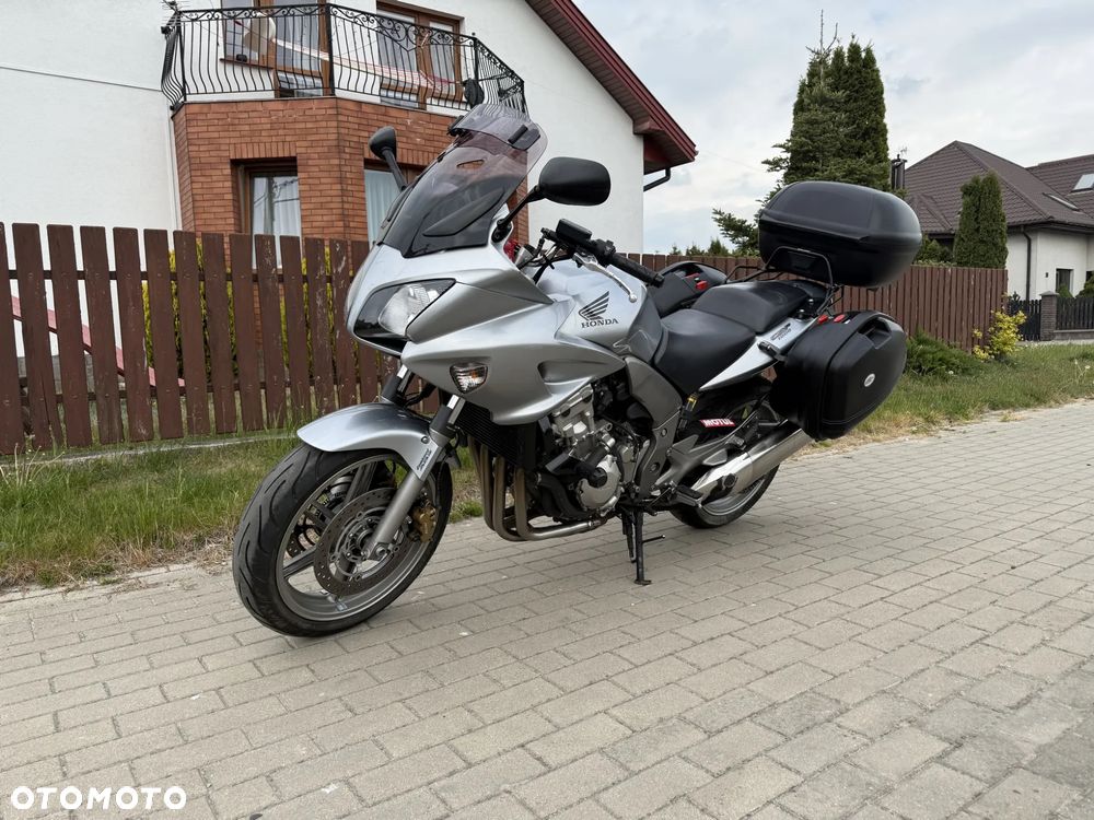 Honda CBF - 2