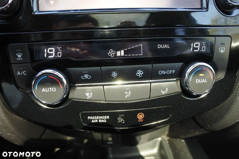 Nissan X-Trail 1.6 DIG-T Tekna 2WD - 16