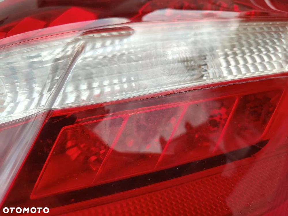 MERCEDES W212 Sedan Lampa Tylna Prawa Led Tył - 10