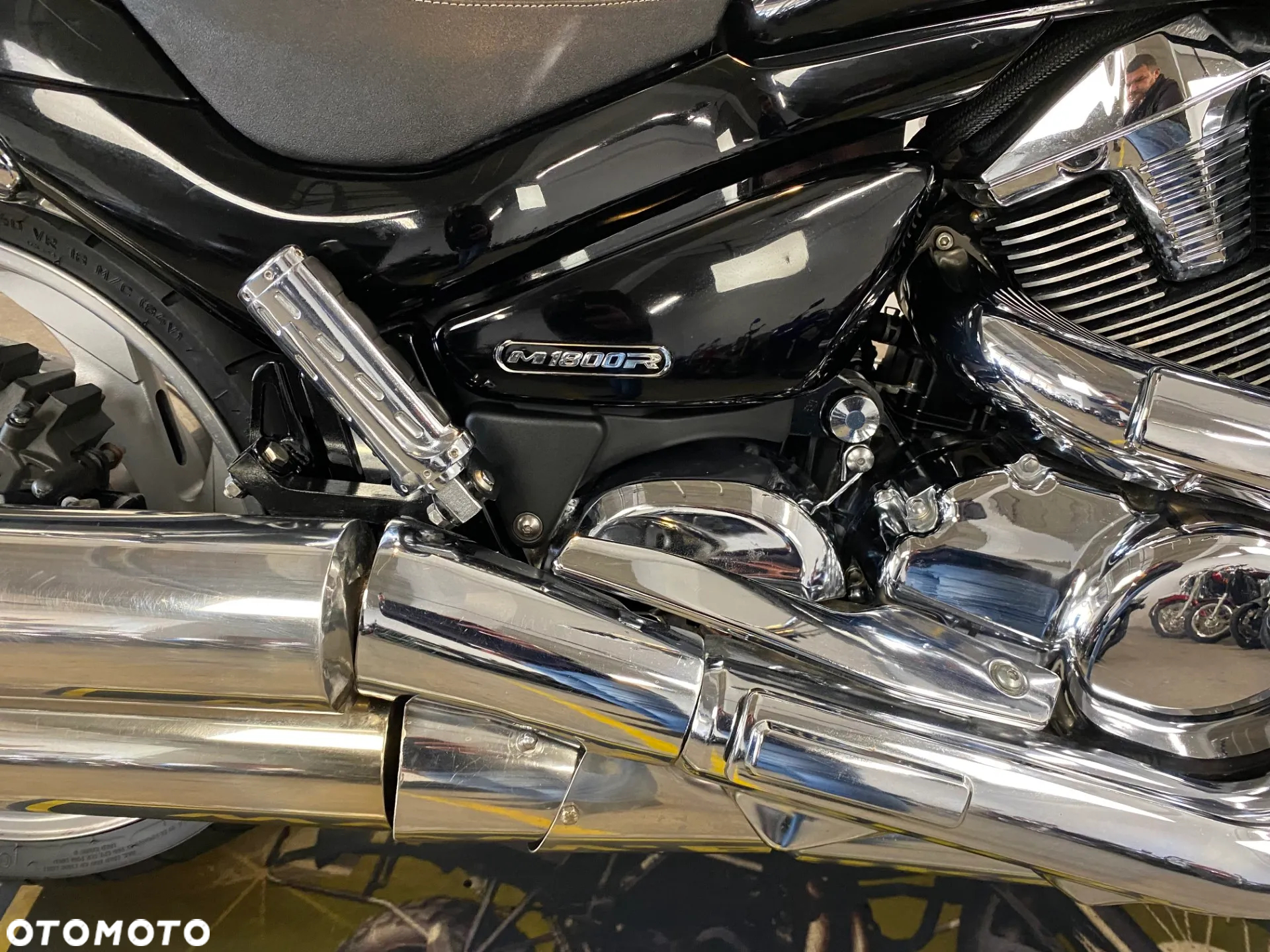 Suzuki Intruder - 17
