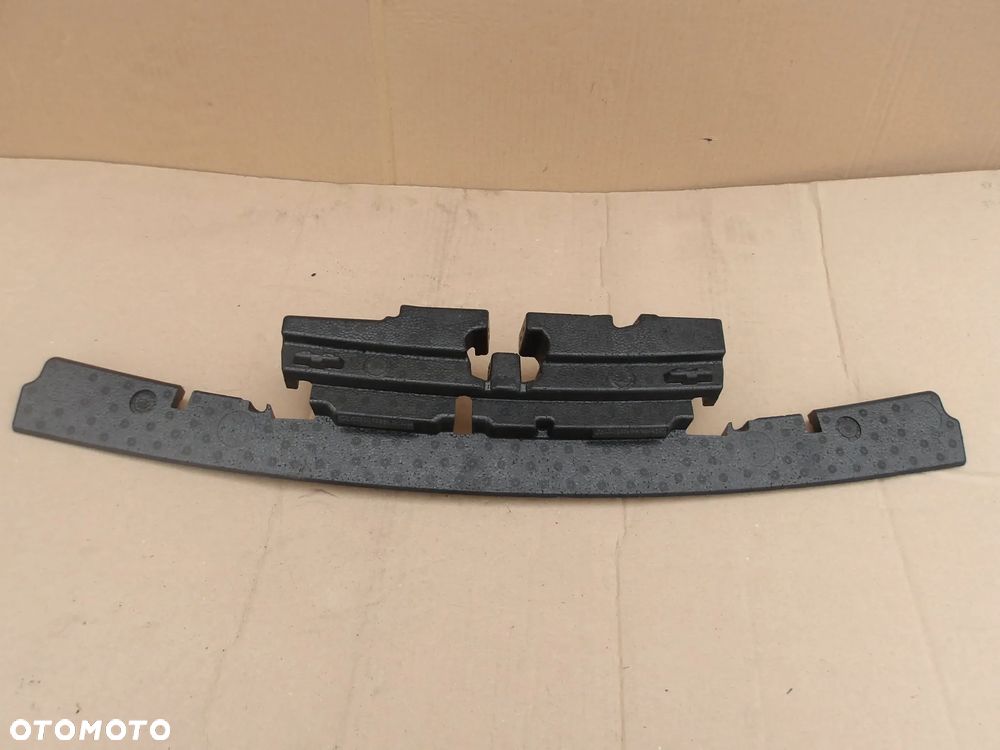 ABSORBER ZDERZAKA AUDI E TRON GT 4J3807550A