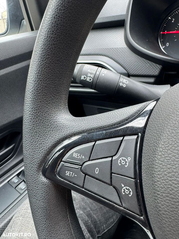 Dacia Sandero SCe 65 City - 15