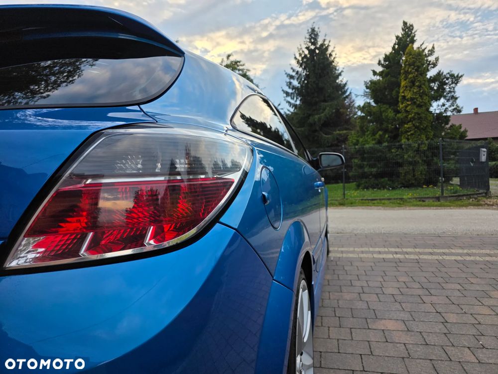 Opel Astra OPC - 19