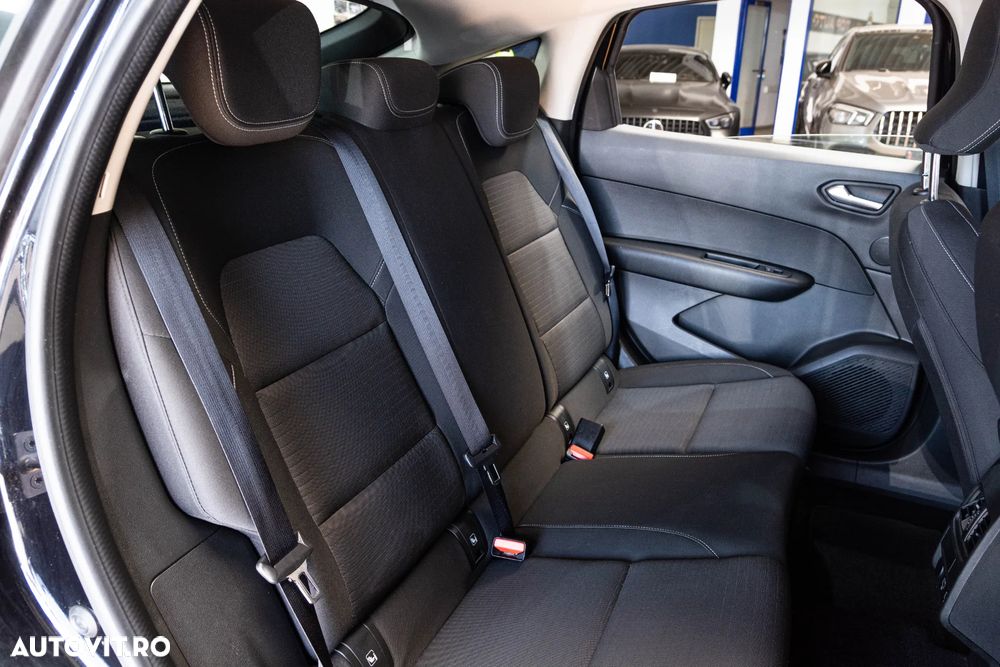 Renault Arkana E-TECH 145 Evolution - 27
