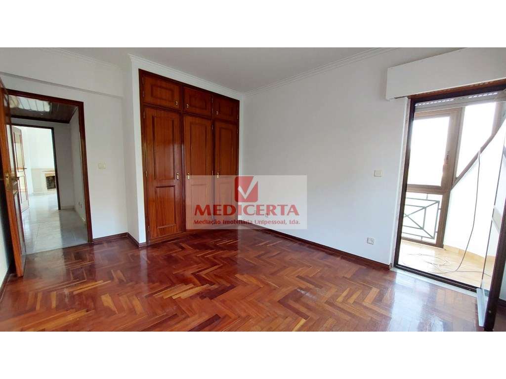 T2 - Boas Áreas - Idanha - Belas - Grande imagem: 5/17