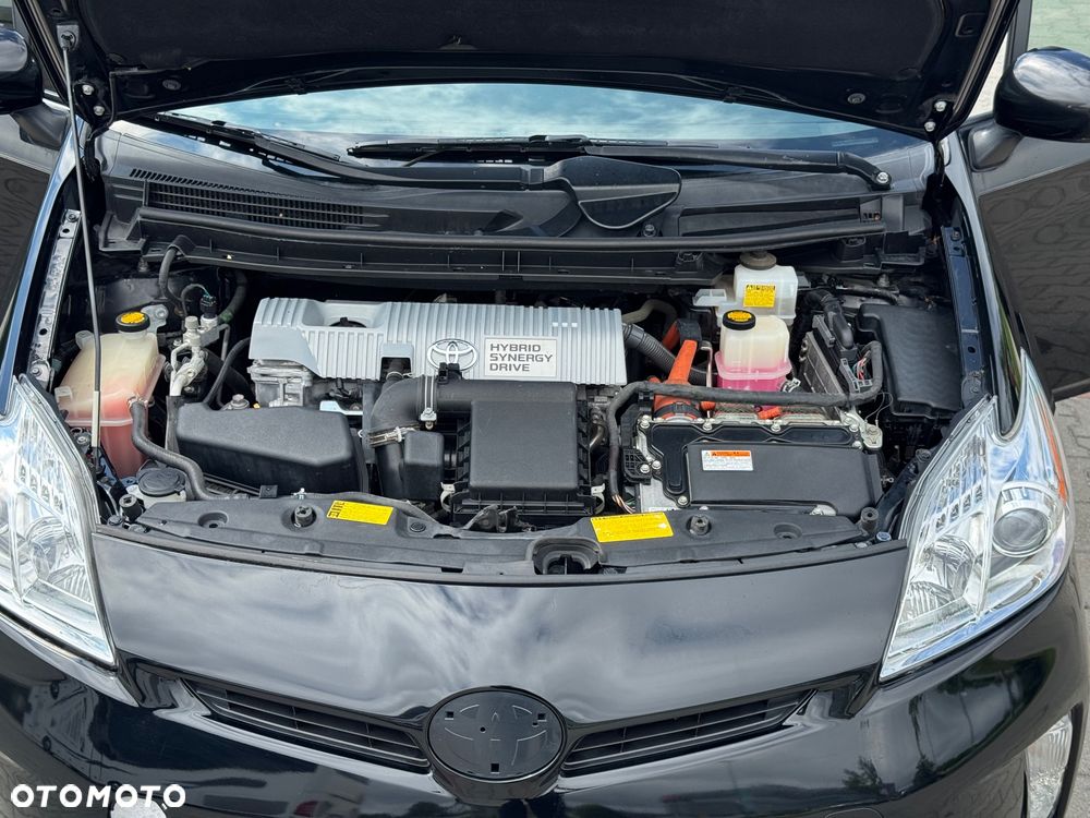 Toyota Prius 1.8 Hybrid Premium - 9