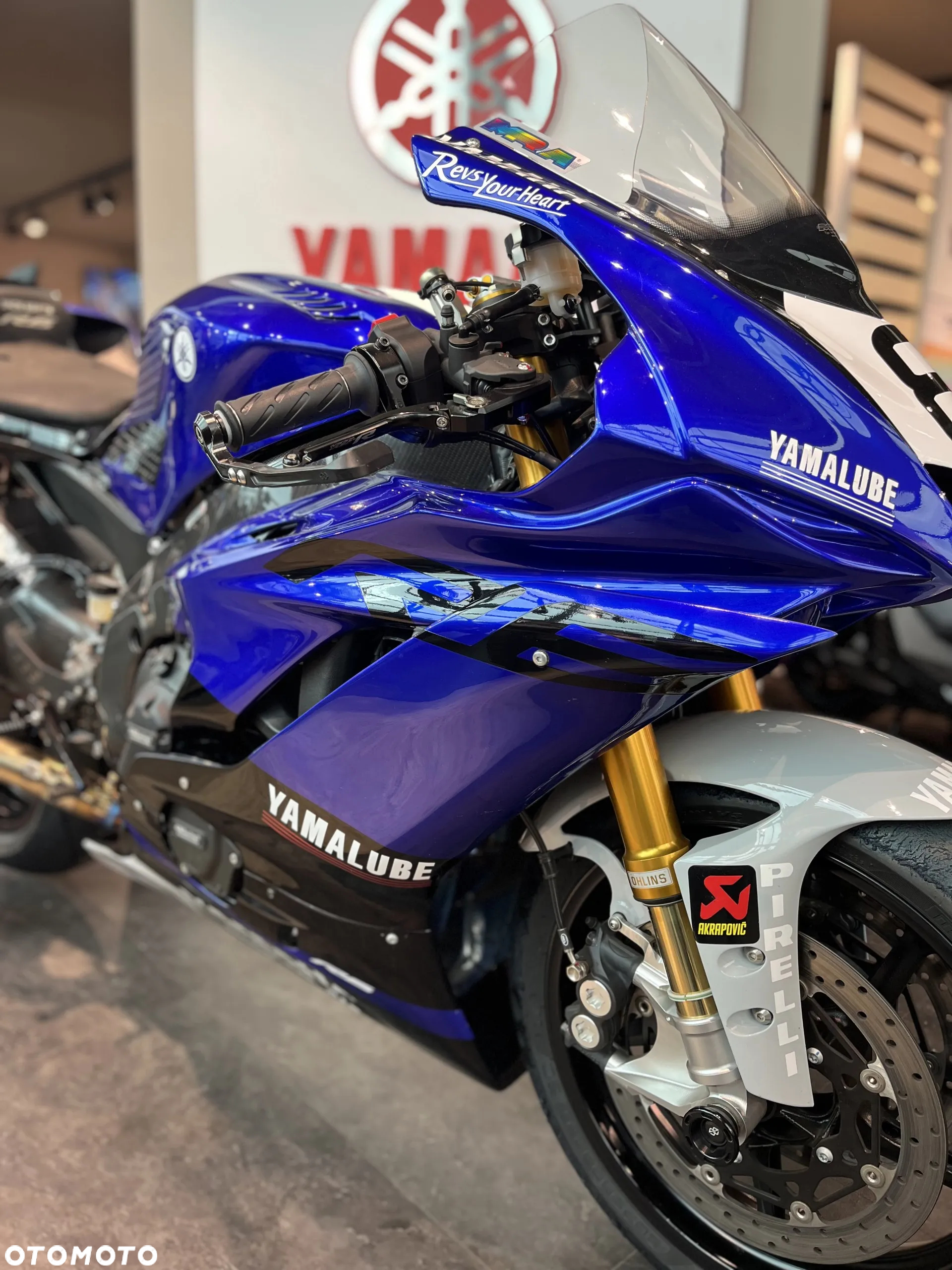 Yamaha R6 - 12