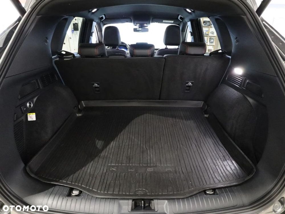 Ford Kuga 2.5 Duratec PHEV ST-LINE - 7