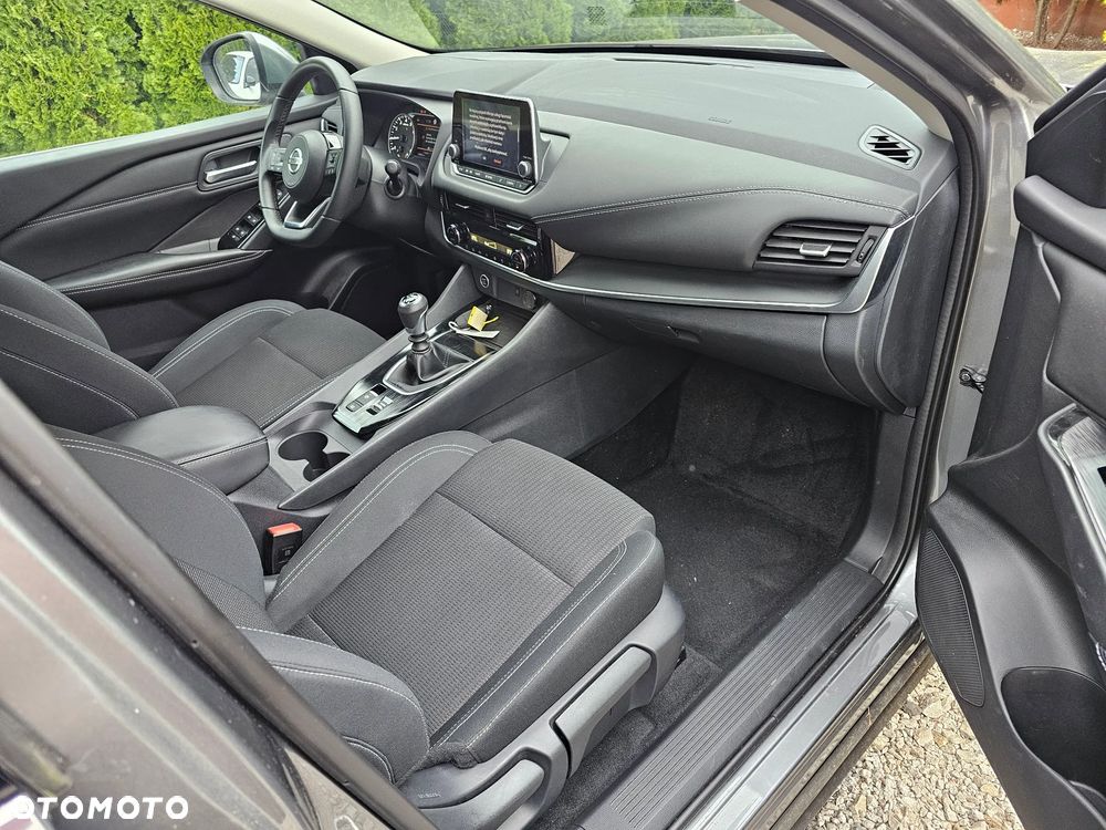 Nissan Qashqai 1.3 DIG-T AKARI - 4