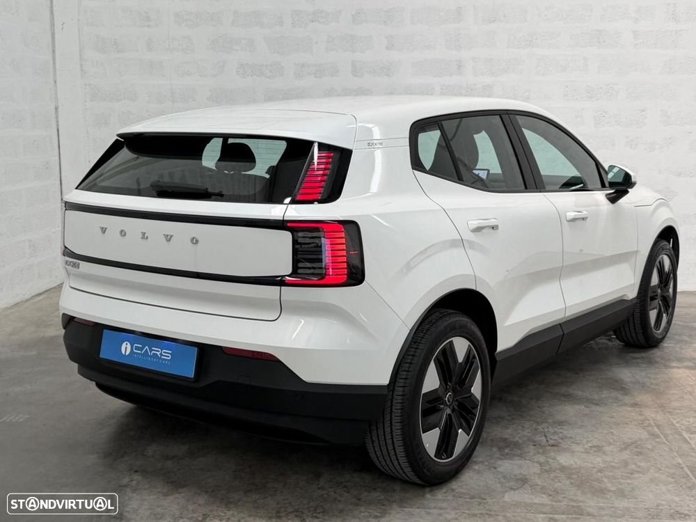 Volvo EX30 69 kWh Single Motor Extended Range Core - 12