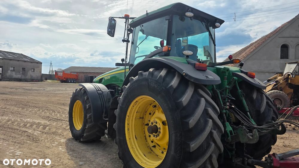 John Deere 8530 - 4