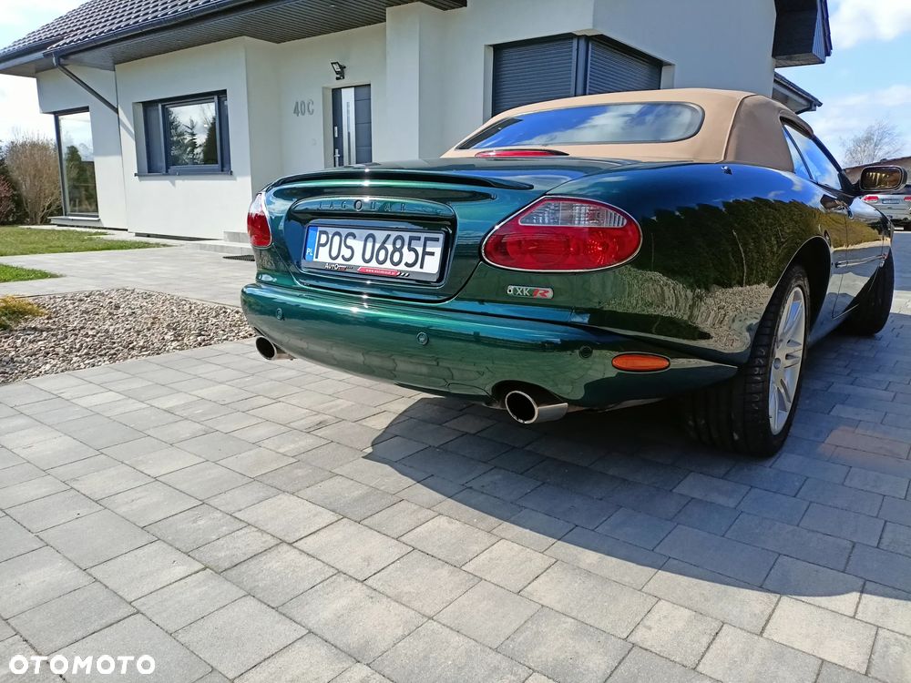 Jaguar XK8 - 6