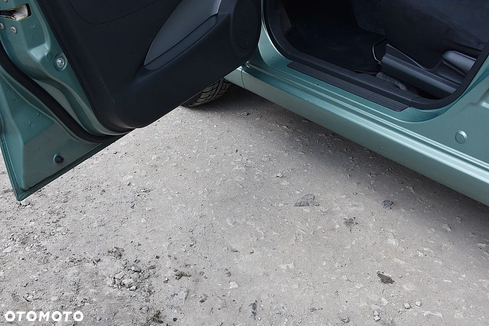 Suzuki Alto 1.0 Comfort - 27