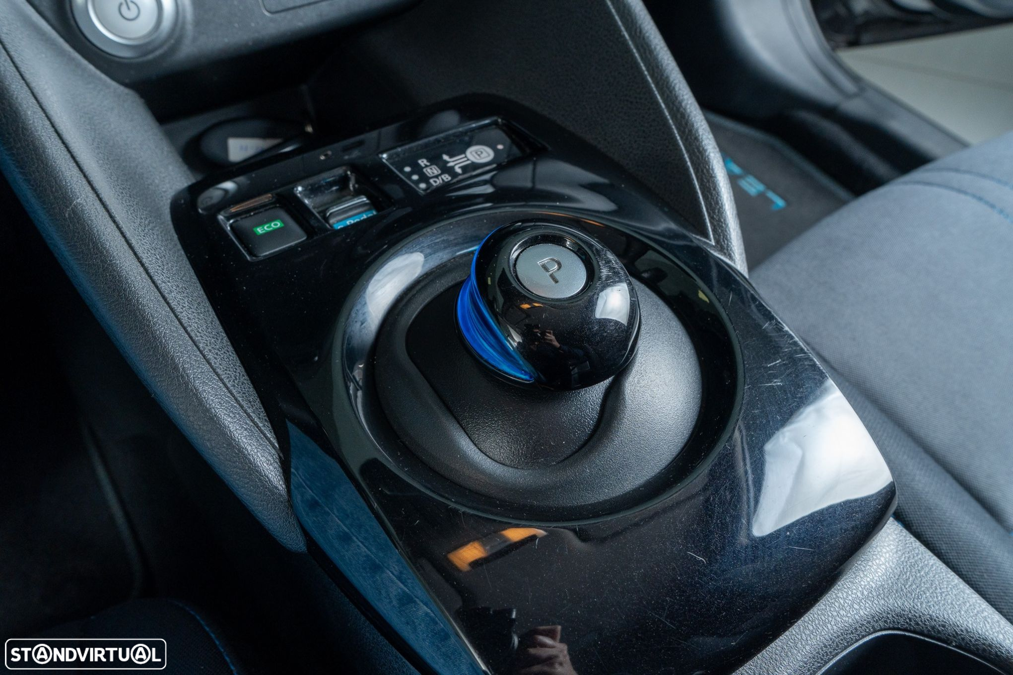 Nissan Leaf N-Connecta - 24