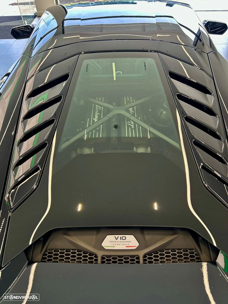 Lamborghini Huracán EVO - 12