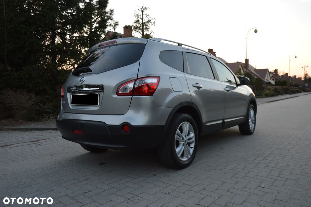 Nissan Qashqai+2 2.0 Tekna - 11