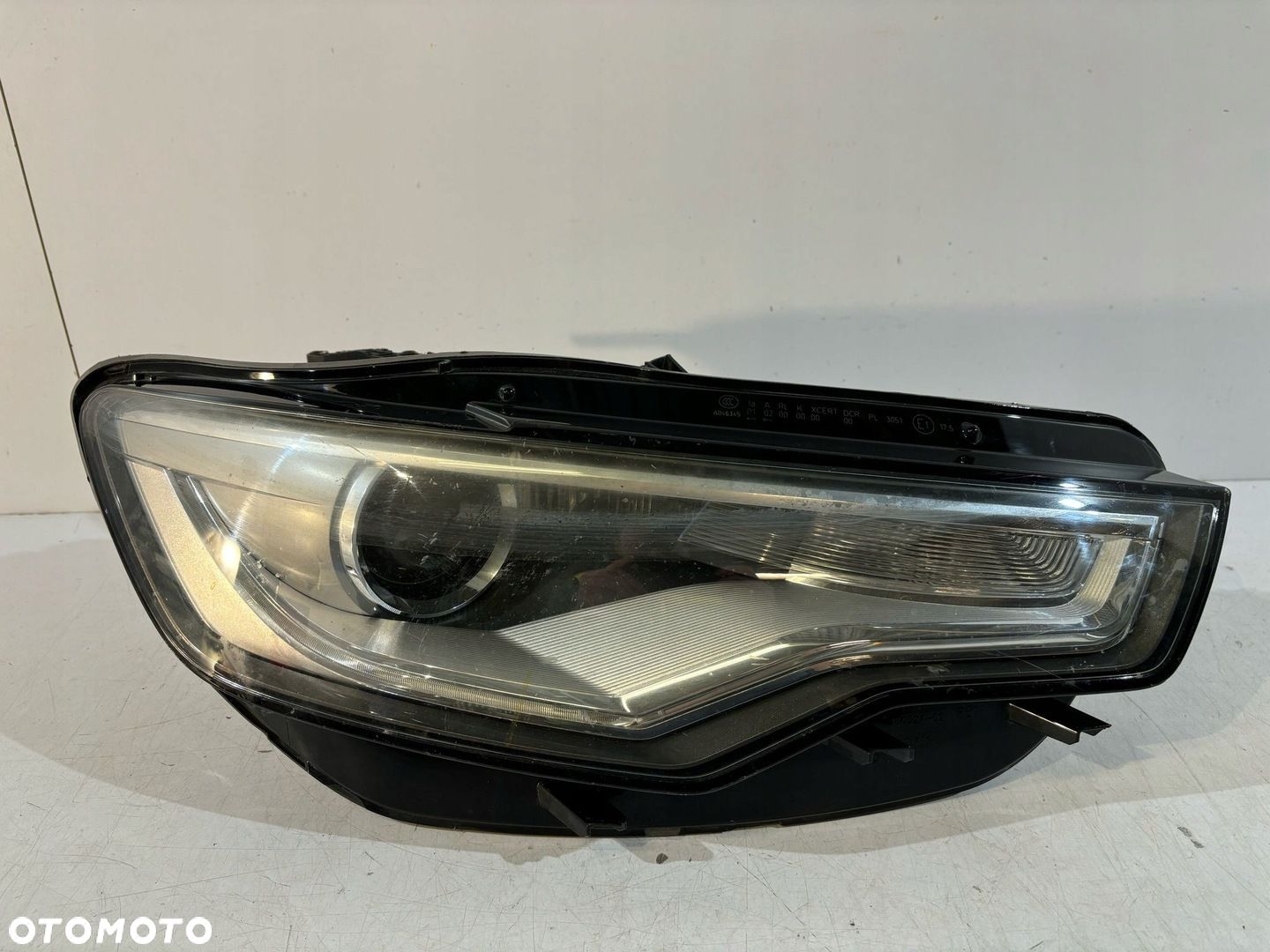 AUDI A6 C7 Lampa przednia Xenon Prawa - 17455 - 1