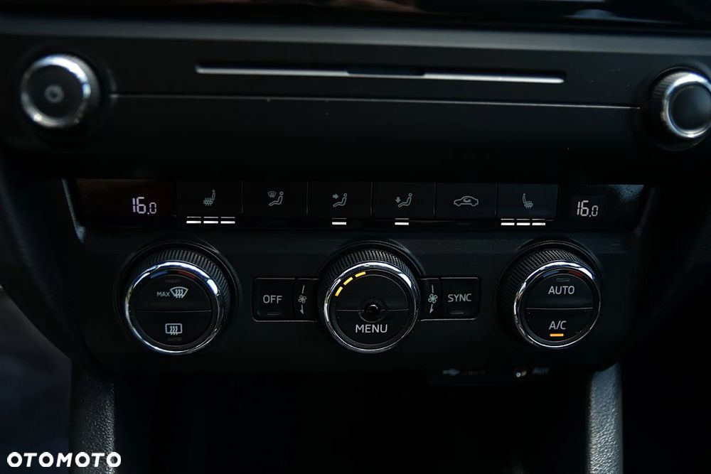 Skoda Octavia 2.0 TDI (Green tec) RS - 29