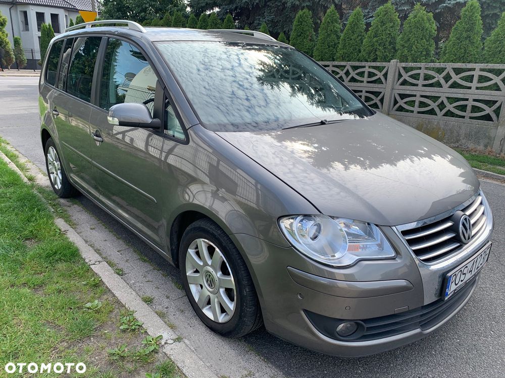 Volkswagen Touran 1.9 TDI DSG Trendline - 2