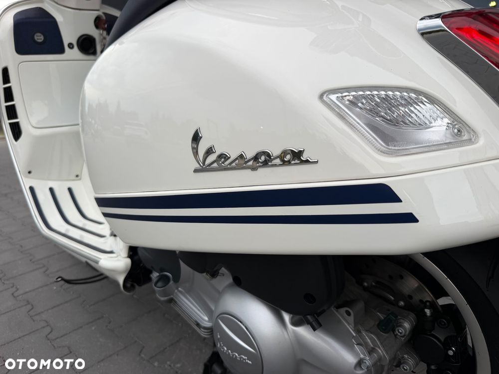 Vespa GTS - 30