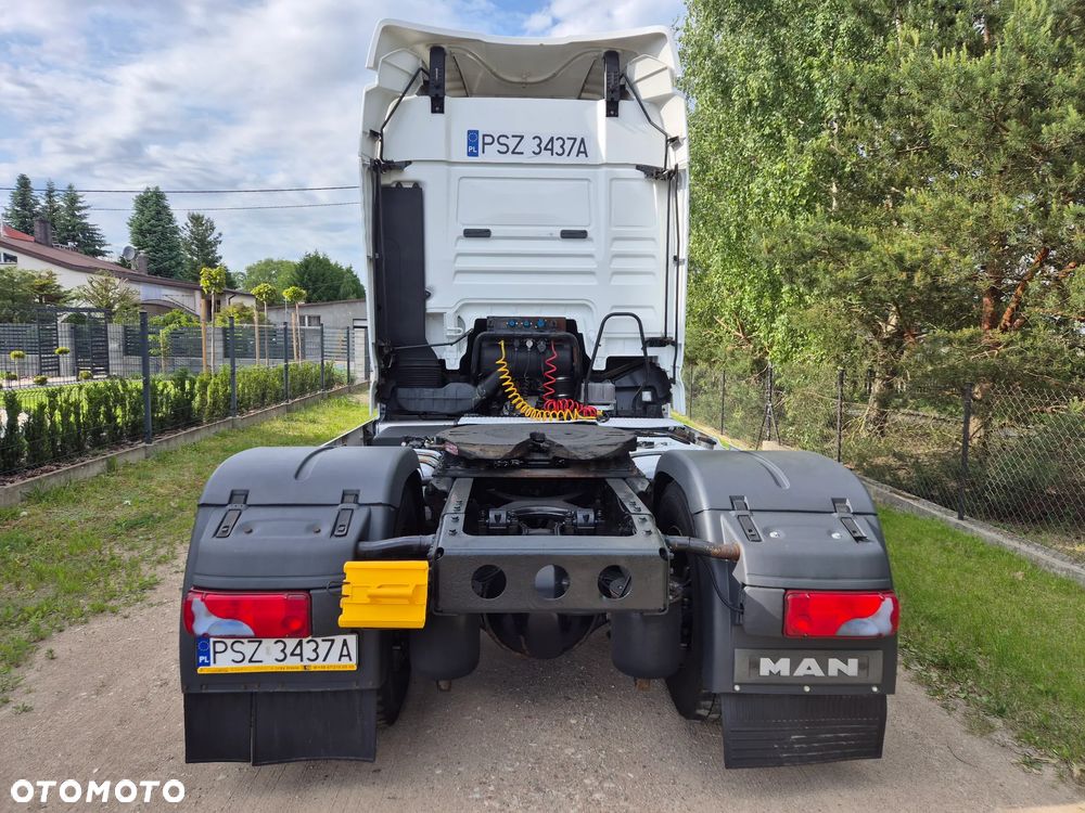 MAN TGX - 8