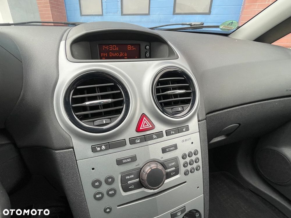 Opel Corsa 1.4 16V Color Edition - 18