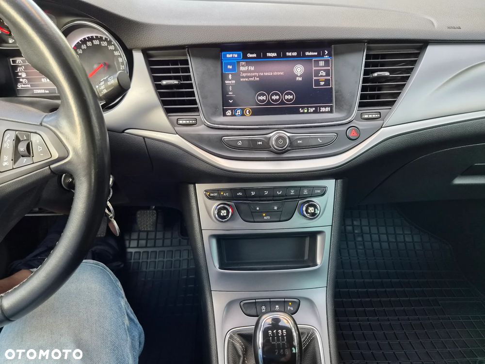 Opel Astra - 19