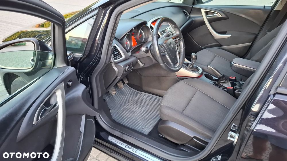 Opel Astra 1.4 T Cosmo - 10