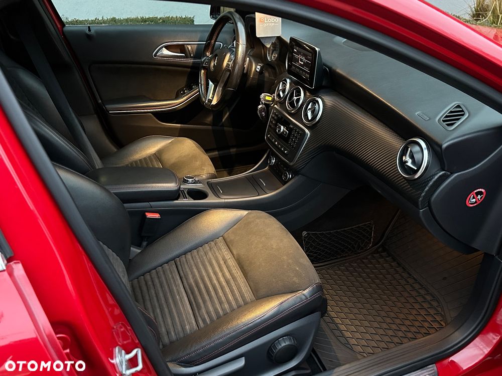 Mercedes-Benz Klasa A 180 CDI (BlueEFFICIENCY) 7G-DCT AMG Sport - 29