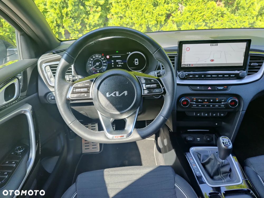 Kia ProCeed - 7