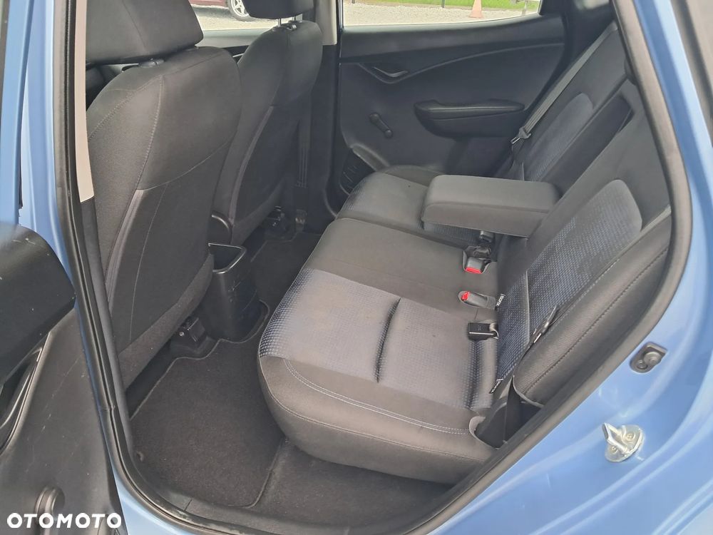 Hyundai ix20 1.4 blue Comfort - 10