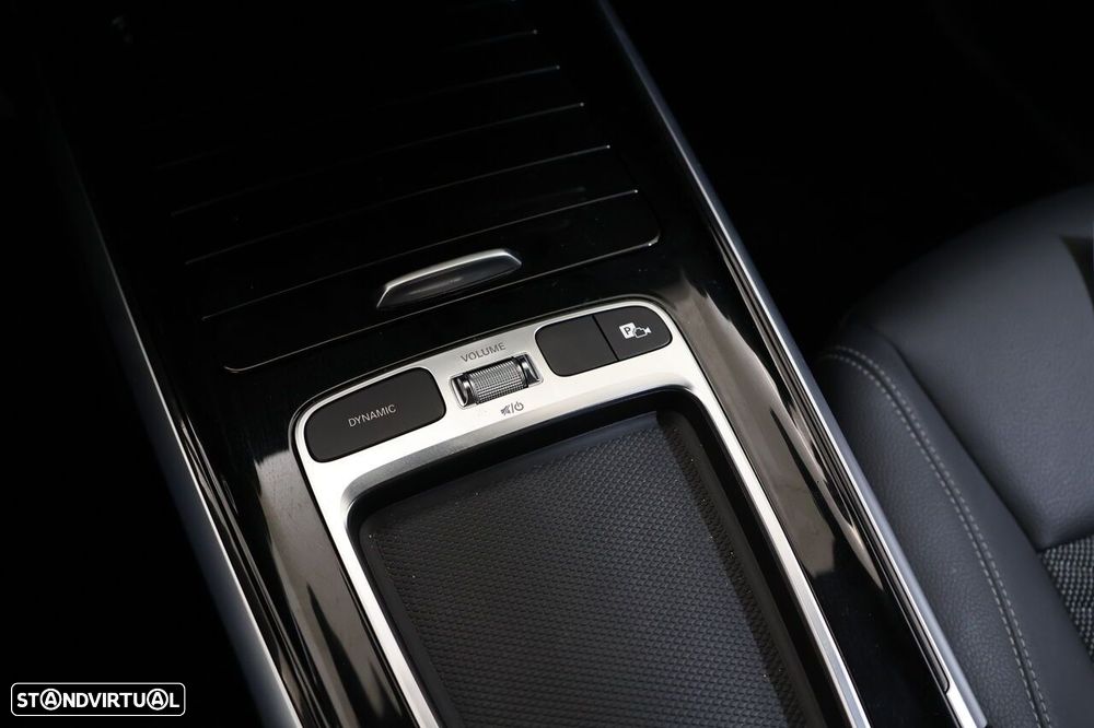 Mercedes-Benz GLB 200 d Progressive - 17