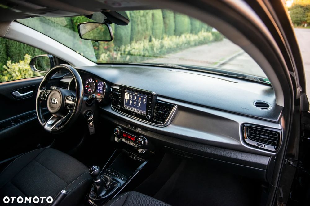 Kia Rio 1.2 Business Line Plus - 39