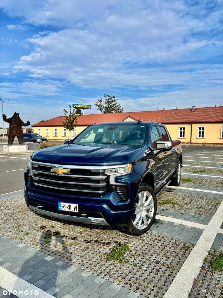 Chevrolet Silverado - 36