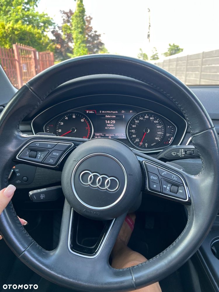 Audi A4 Limousine 40 TFSI S tronic - 13